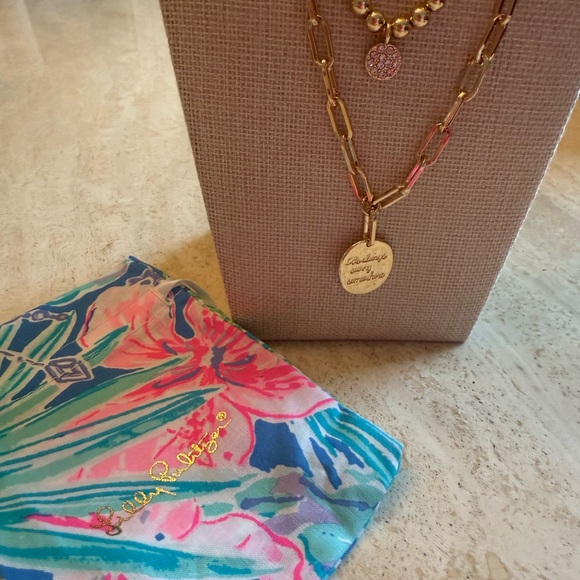 Lilly Pulitzer Gold Layered Necklace Set - Picture 4 of 6
